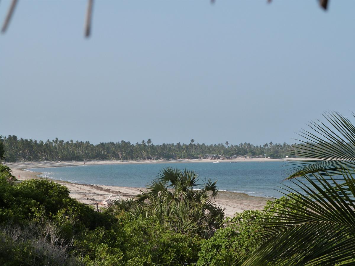 The Beach Crab Resort Pangani Luaran gambar